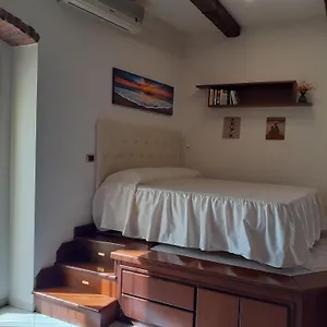 Apartament Domida, Bari